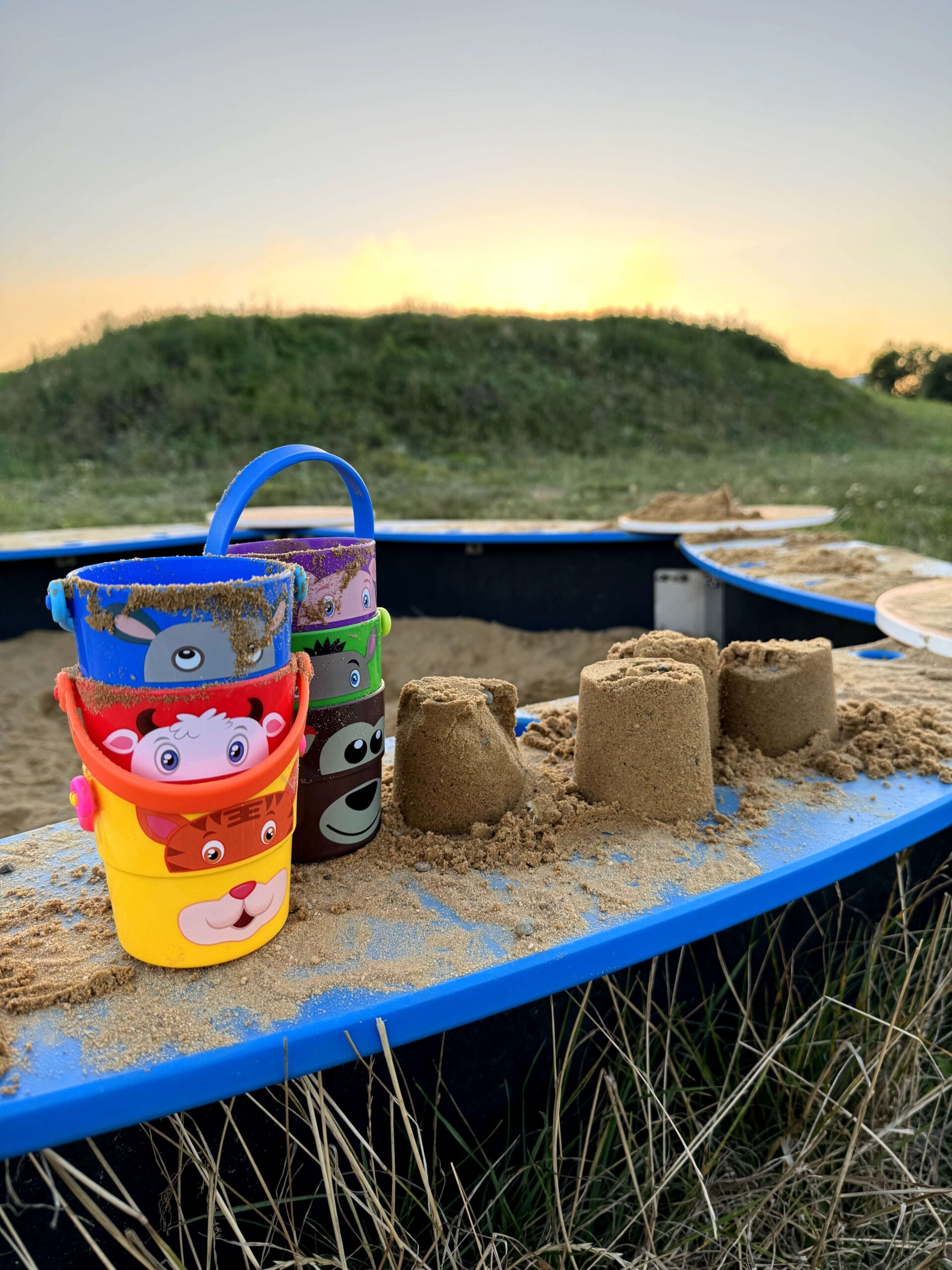 Kbelík na písek se zvířátky - Obrázek 2