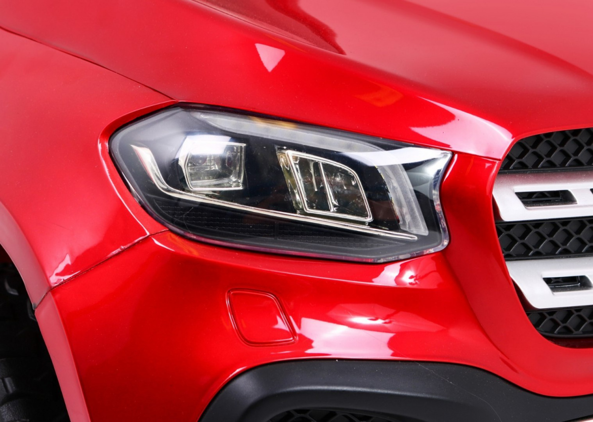 Elektrické autíčko Mercedes-Benz X-Class MP4 4x4 lakované červené - Obrázek 2