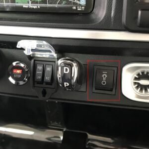 Mamido Tlačítko pro zapnutí a vypnutí světel v dětském elektrickém autíčku